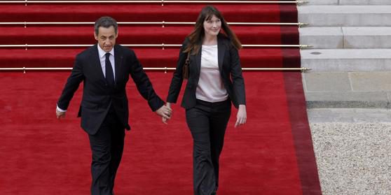 Carla Bruni-Sarkozy modelt wieder
