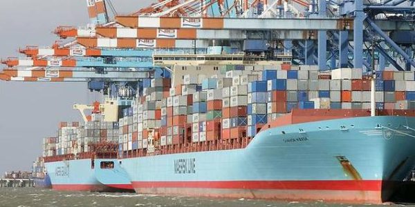 Razzia bei Container-Reedereien
