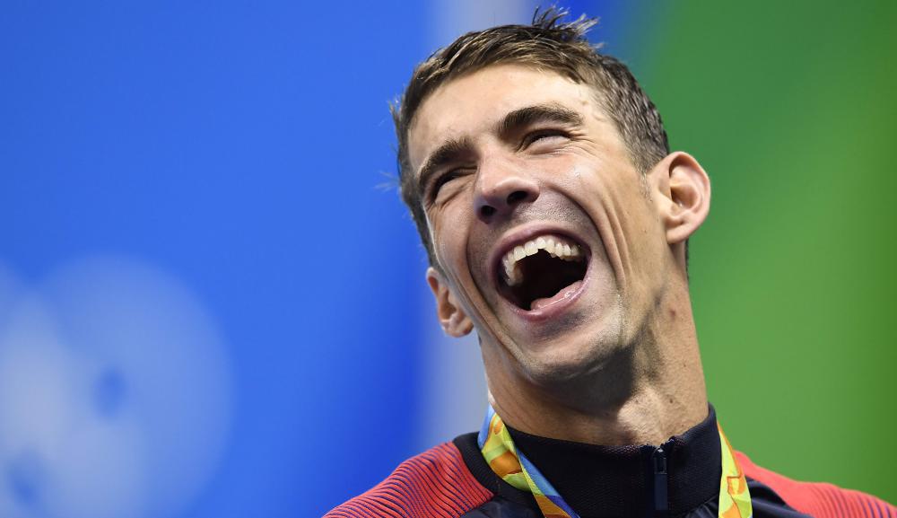 Letzte große Phelps-Show beginnt mit Gold
