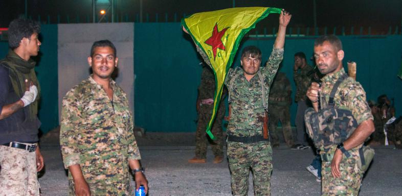 Kurden nehmen vitalen Grenzort von IS ein