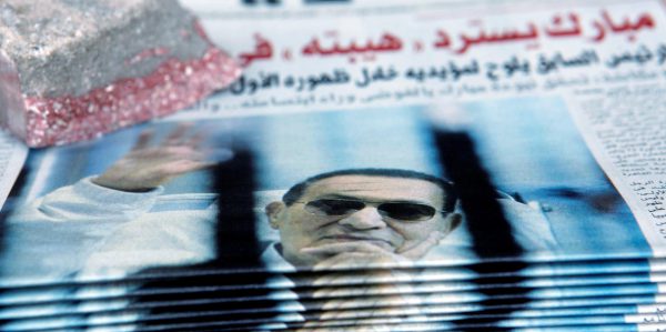 Mubarak bleibt im Gefängnis