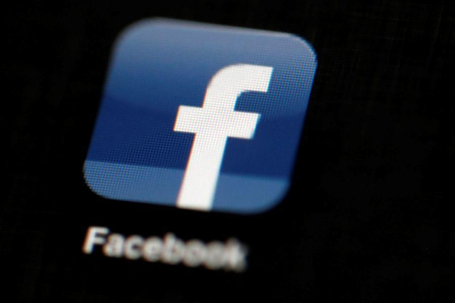 Facebook verbietet Privatverkäufe von Waffen