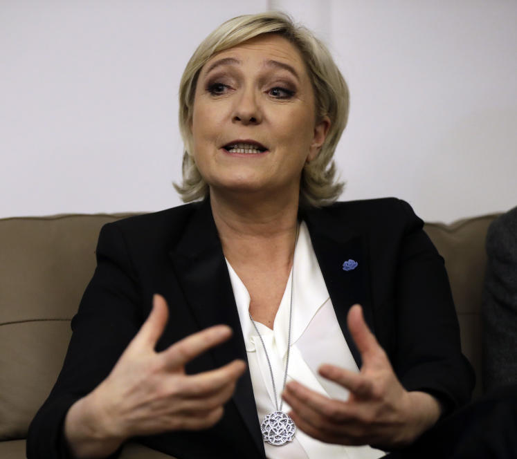 Mitarbeiter Le Pens von Polizei befragt