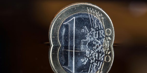 Euro fällt und fällt und fällt