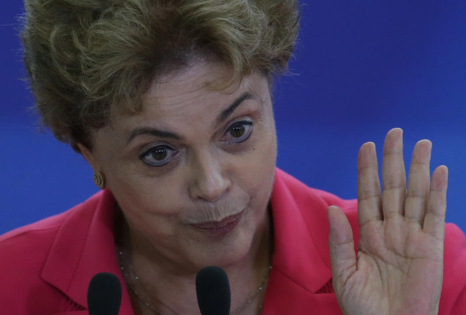 Amtsenthebungsverfahren gegen Rousseff