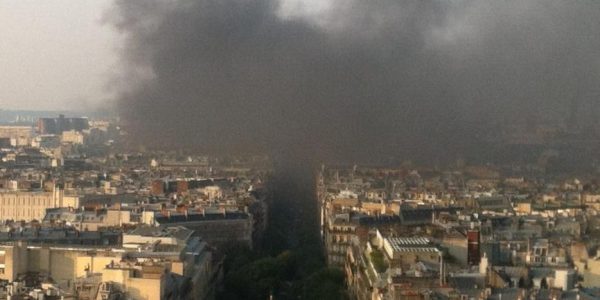 3 Tote bei Explosion in Pariser Parkhaus