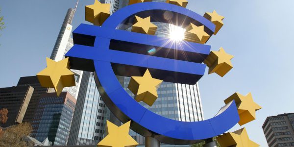EU sucht Mittel gegen Euro-Infarkt