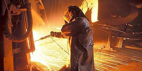 ArcelorMittal will 2,3 Milliarden Euro sparen