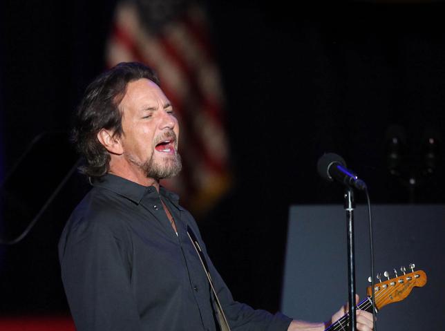 Eddie Vedder betrauert Rock-Ikone Cornell
