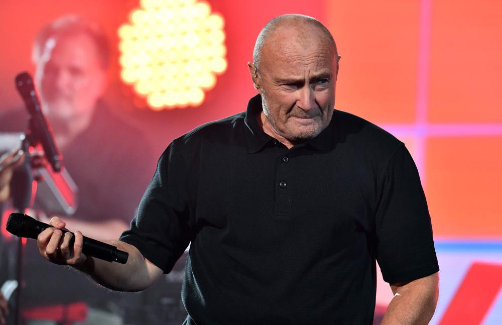 Phil Collins verletzt sich bei Sturz