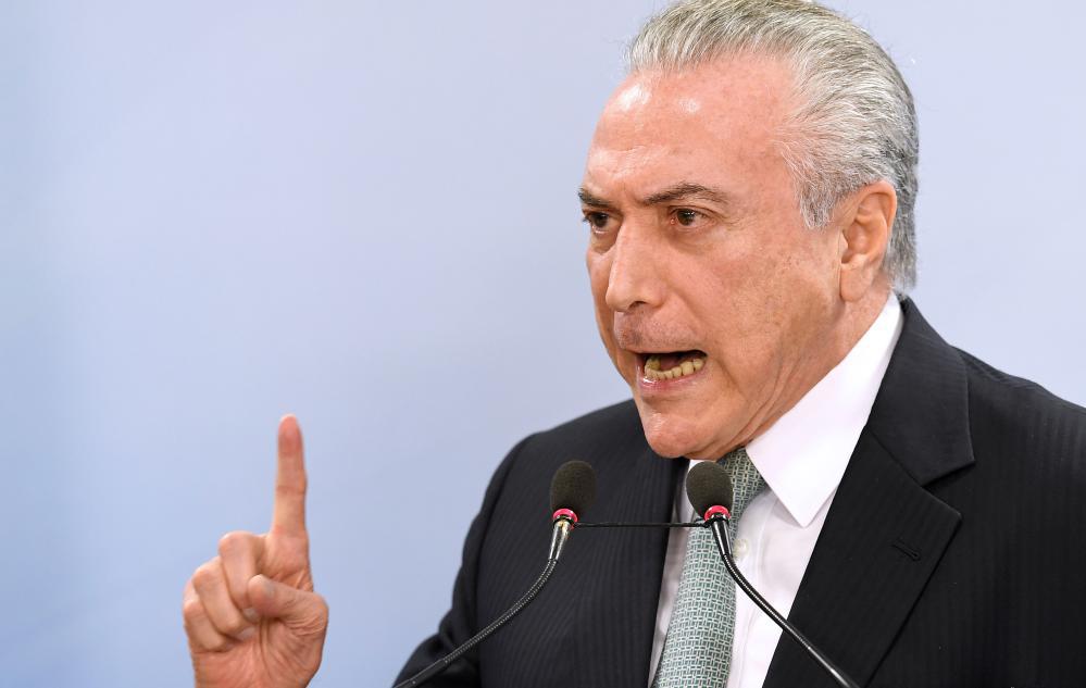 Brasiliens Präsident bangt um sein Amt