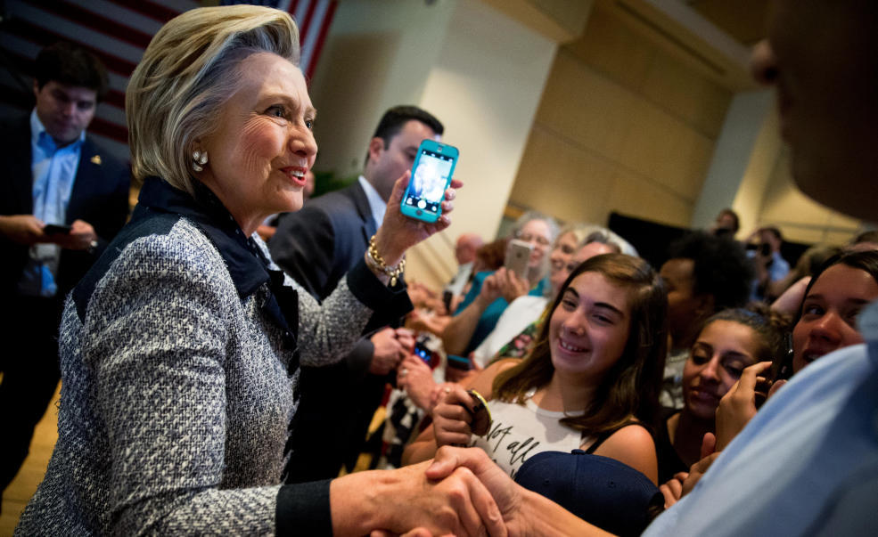 Clinton beendet Vorwahlen mit Washington-Sieg