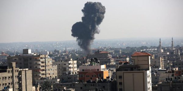 Mehr als 80 Tote bei israelischen Angriffen
