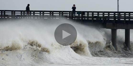 Hurrikan „Sandy“ lähmt New York