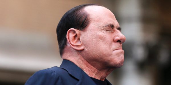 Berlusconi muss Sozialdienst leisten