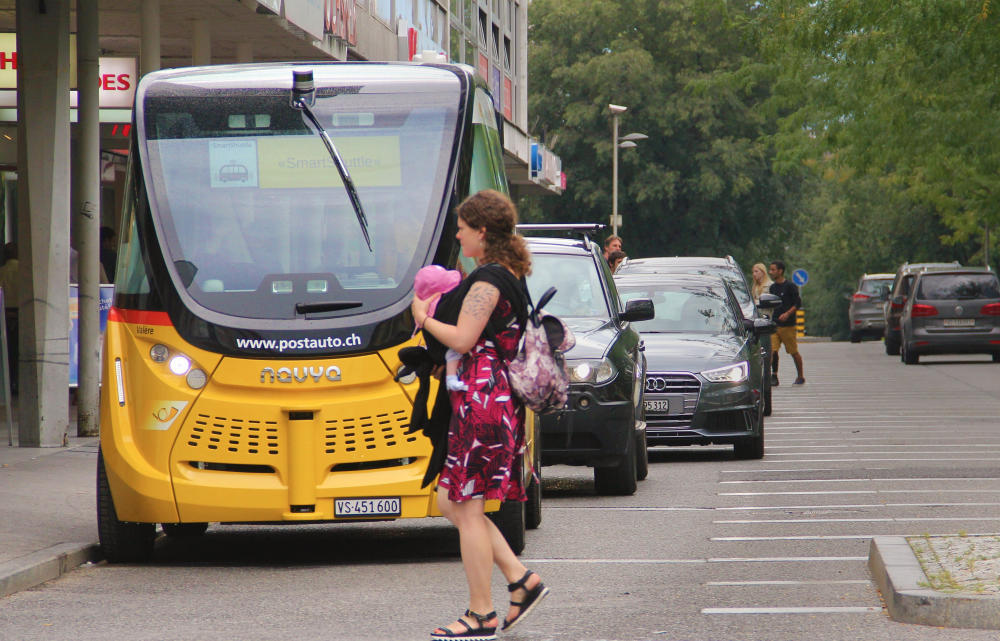Schweiz testet fahrerlose Linienbusse