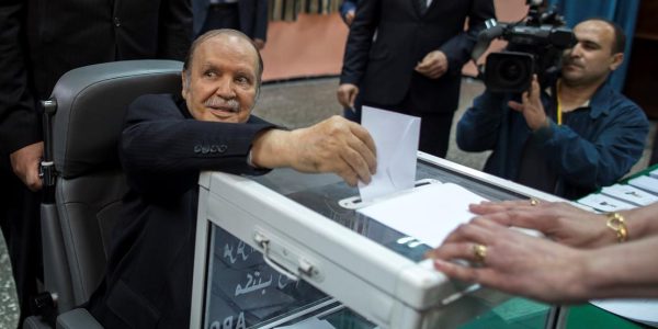 Bouteflika nun offiziell der Sieger