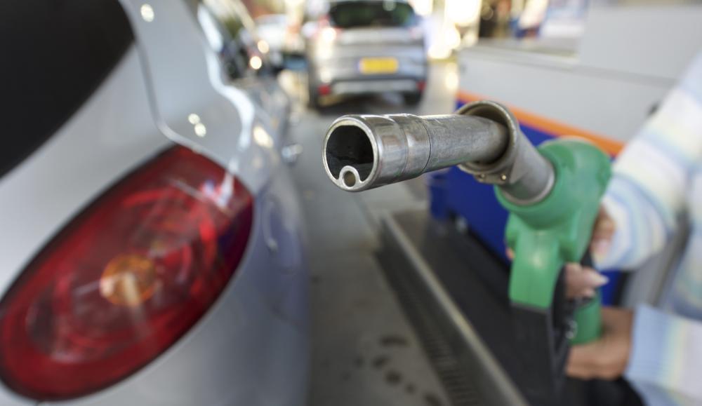 Externe Kosten des Verkaufs von Kraftstoff überwiegen