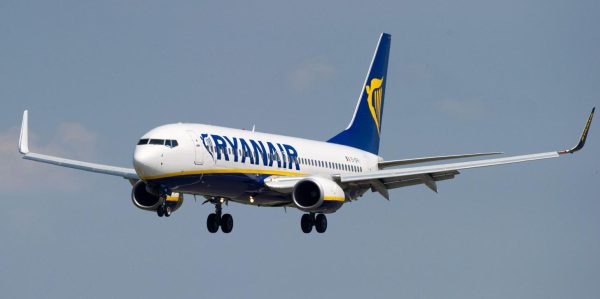 Ryanair steigert Umsatz und Gewinn