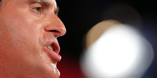 Valls fordert Impulse nicht nur für sein Land