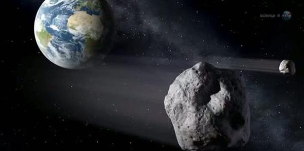 Großer Asteroid rast an Erde vorbei