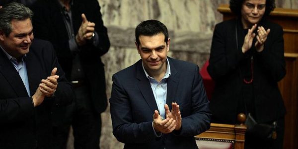 Parlament spricht Tsipras Vertrauen aus