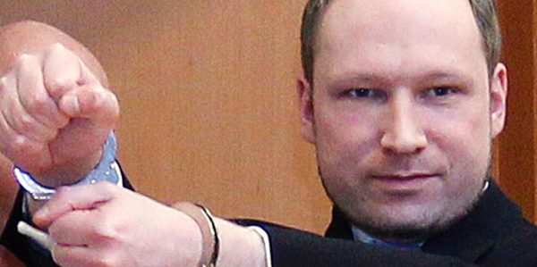40 Zeugen sollen für Breivik aussagen
