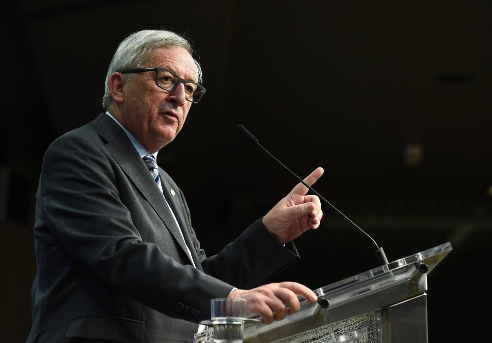 Druck auf Jean-Claude Juncker