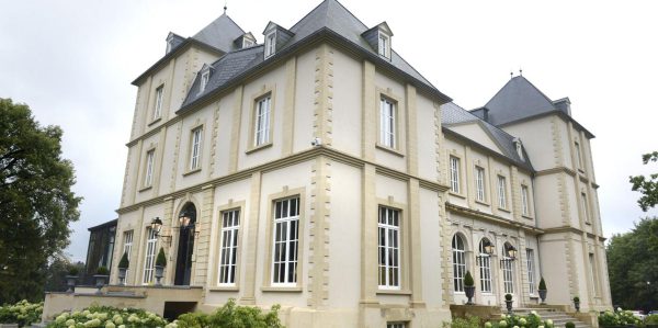 Luxemburger kauft Arloner Schlosspark
