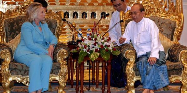 Clinton trifft Birmas Präsidenten