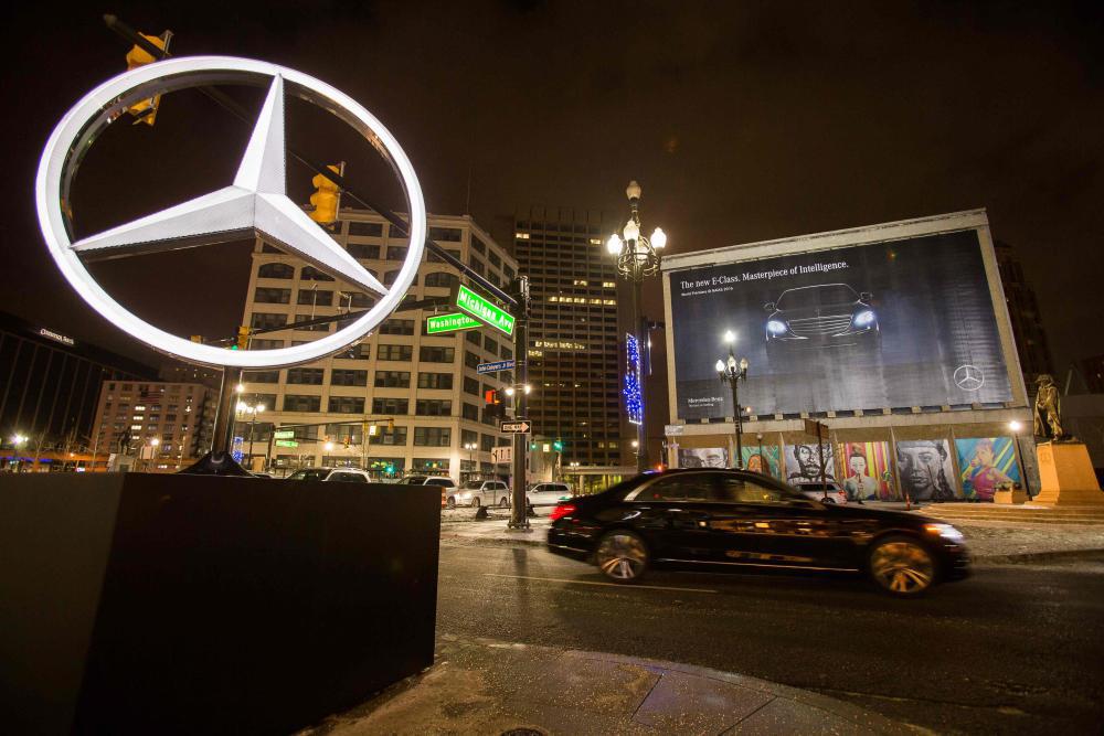 Daimler ruft in USA 840.000 Fahrzeuge  zurück