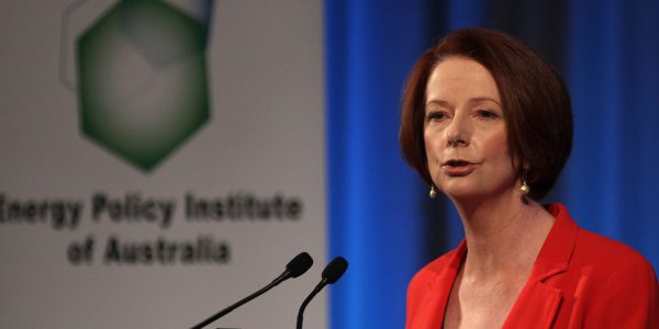 Gillard für  Ausweisung von Asylbewerbern