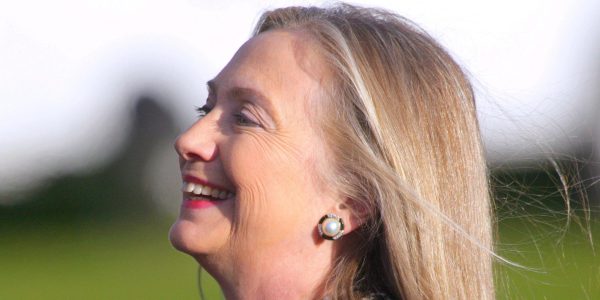 Hillary Clinton erleidet Schwindelanfall