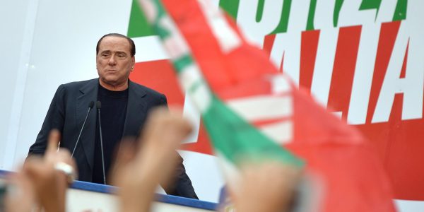 Berlusconi muss noch eine Woche warten