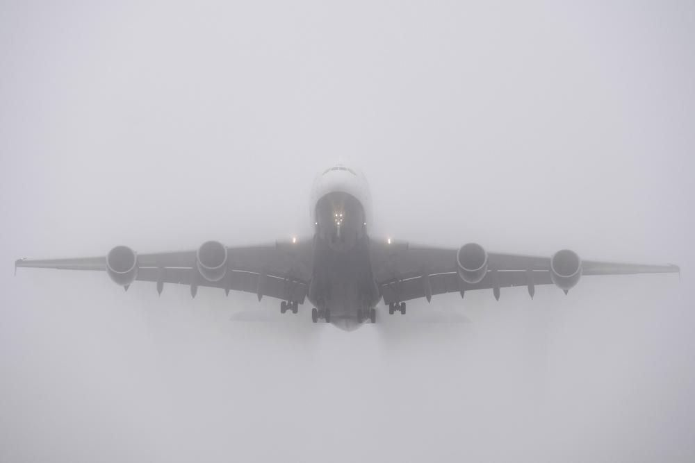 Luxair fliegt trotz Nebel
