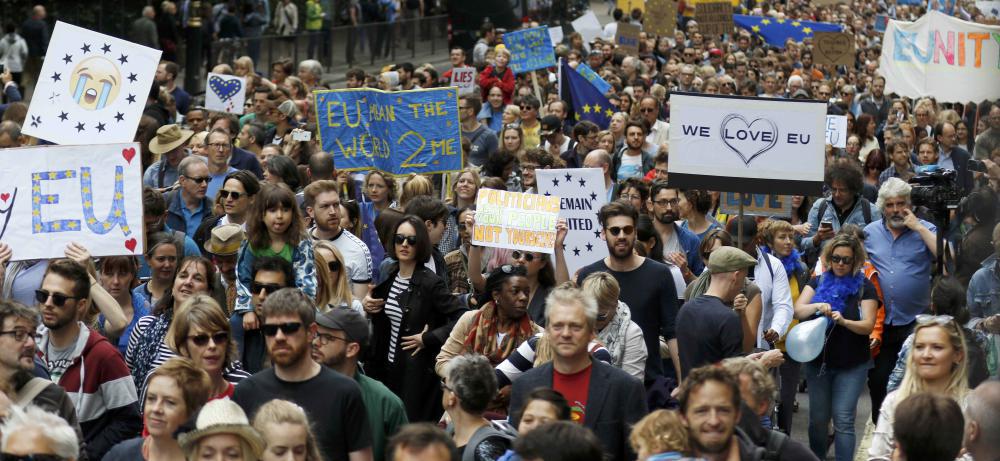 Zehntausende Briten protestieren gegen den Brexit