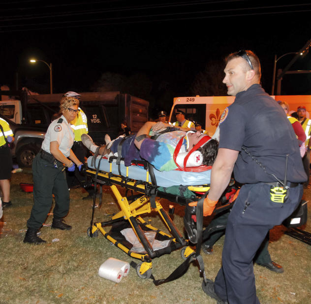 Auto rast in Zuschauer – 28 Verletzte