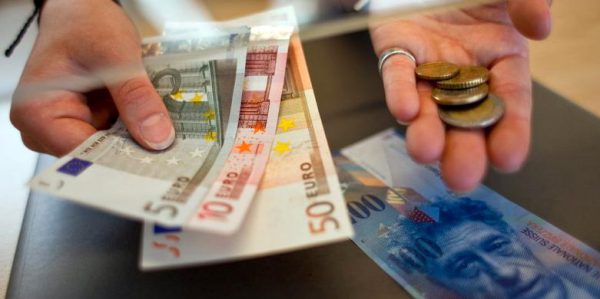Euro bei 1,20 Franken gedeckelt