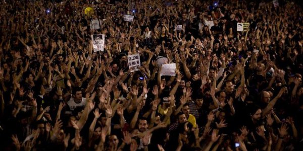 Junge Spanier protestieren weiter
