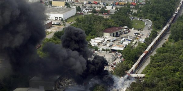 USA: Gewaltige Explosion nach Güterzug-Unfall
