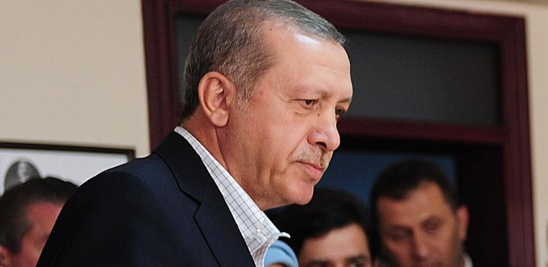 Erdogans AKP verliert Alleinherrschaft