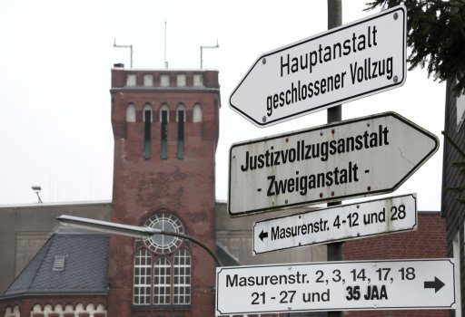 Deutschland: 50-Jähriger Häftling tötet Freundin in Remscheid