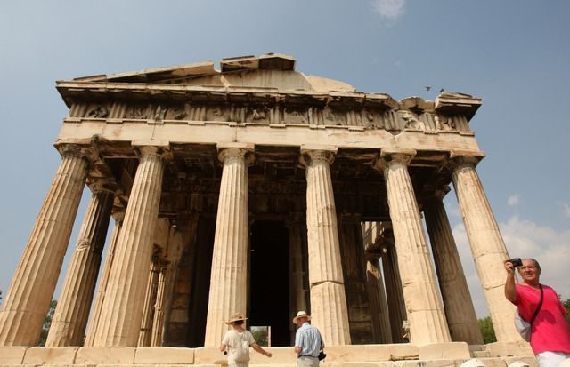 Athen: Polizei stürmt besetzte Akropolis