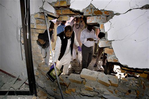Pakistan: 7 tués dans un attentat à Islamabad, combats acharnés au Waziristan