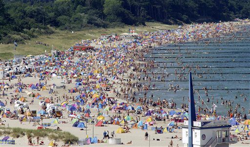 Les plages de l’UE prêtes pour les vacances, mais attention en Italie