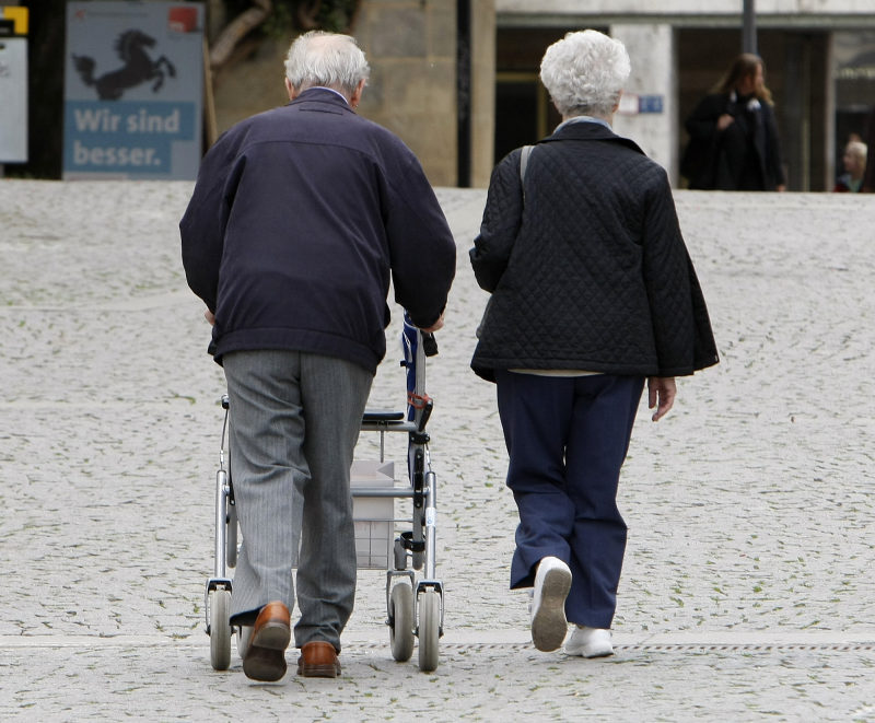 Rentner- und Invalidenverband: Gegen Sparpolitik des Staates
