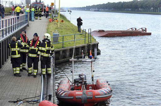 Niederländische Fähre kentert nach Kollision mit deutschem Frachtschiff