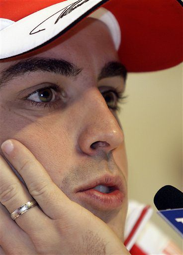 Fernando Alonso schwört Ferrari ewige Treue