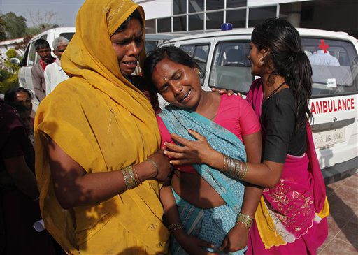 Über 60 Tote bei Massenpanik in Indien
