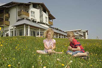 Die Gewinner des Tageblatt-Gewinnspiels vom 23.4.10 : „Gries Di“ im Alpenhotel Oberjoch im Allgäu